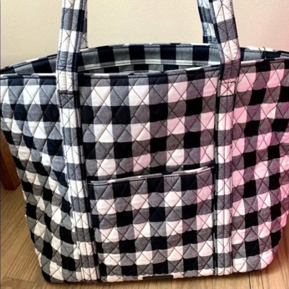 BNWT Vera bradley Buffalo plaid tote